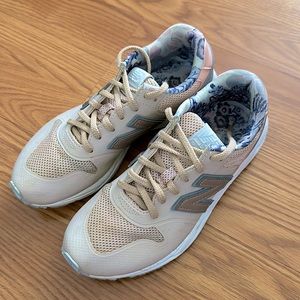 New Balance Sneakers